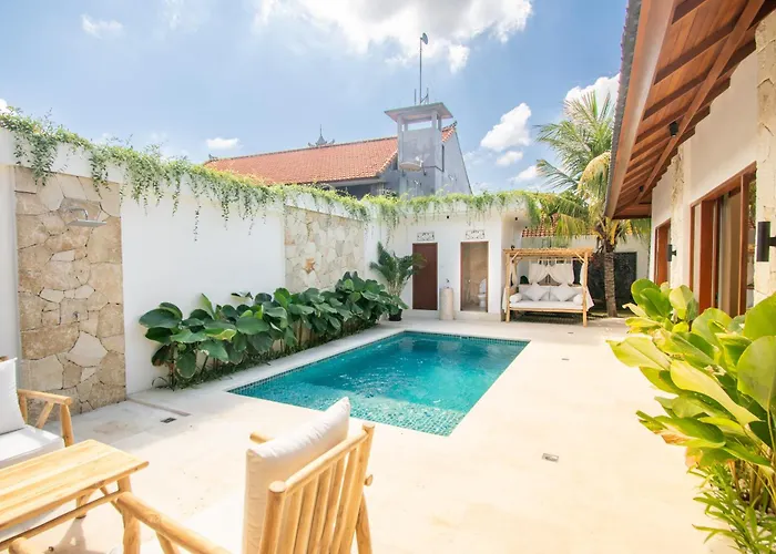 Mayo Villa