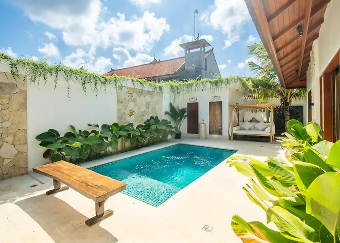 Mayo Villa